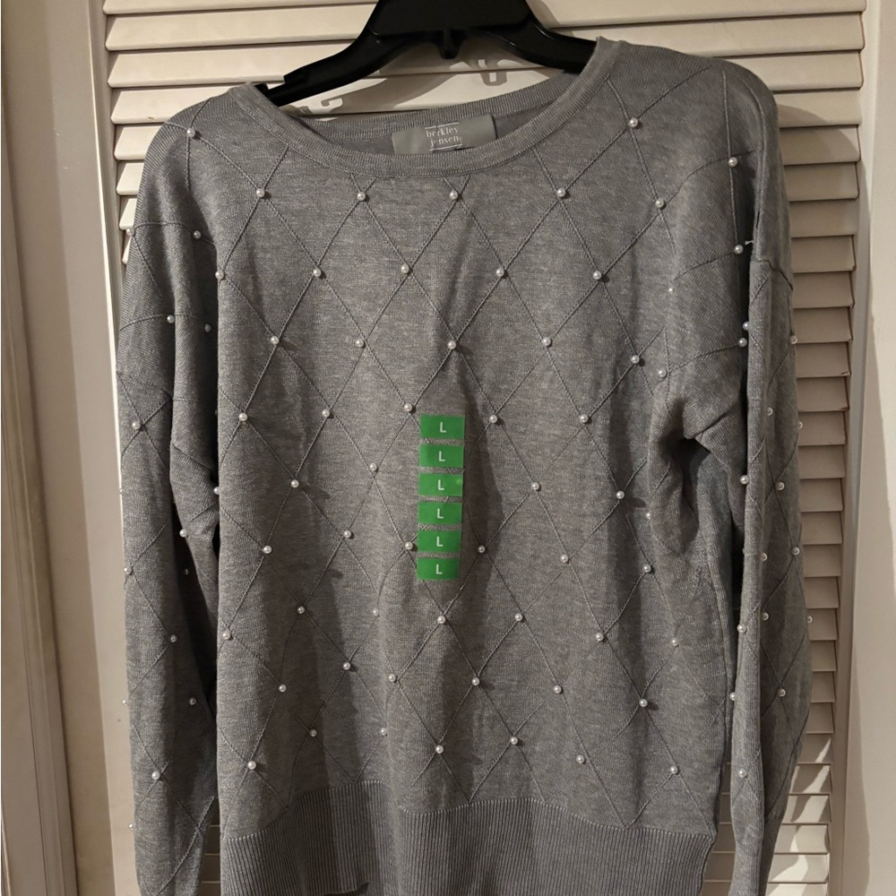 Grey Pearl-Embellished Knit Sweater Lg